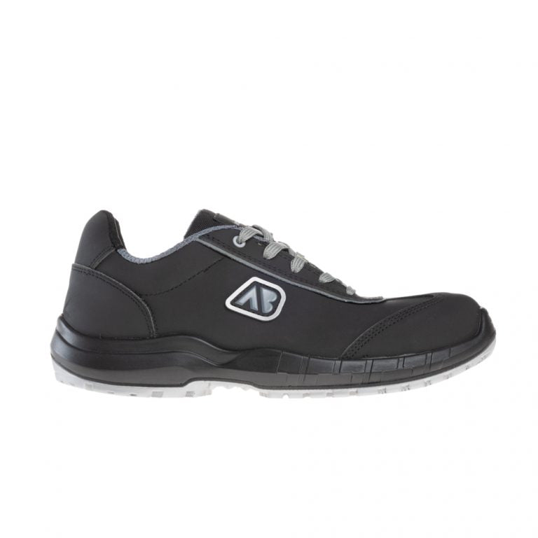 Discovery Black Low