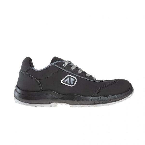 Discovery Black Low